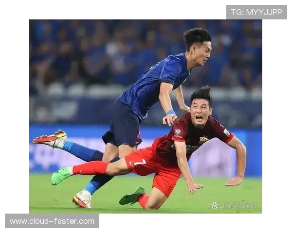 上海海港全力出击打造亚洲顶级足球强队引领中国职业联赛新格局